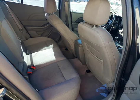 2015 Chevrolet Malibu Ls z USA, uszkodzony, nr VIN 1G11B5SL2FF101204